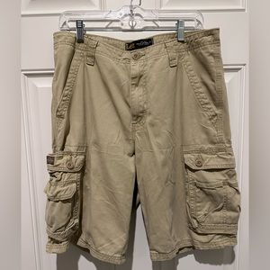 Lee Men’s Cargo Shorts Tan Khaki, 100% Cotton, Size 32